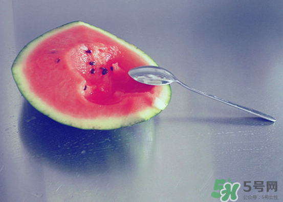 西瓜和玉米能一起吃嗎？西瓜和玉米能同時吃嗎？