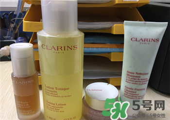 嬌韻詩(shī)溫和爽膚露好不好?嬌韻詩(shī)溫和爽膚露怎么樣? 嬌韻詩(shī)溫和爽膚露好不好?嬌韻詩(shī)溫和爽膚露怎么樣?