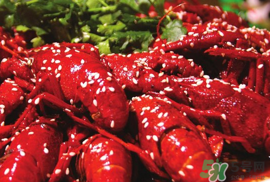 麻辣小龍蝦怎么保存？麻辣小龍蝦可以放冰箱嗎？