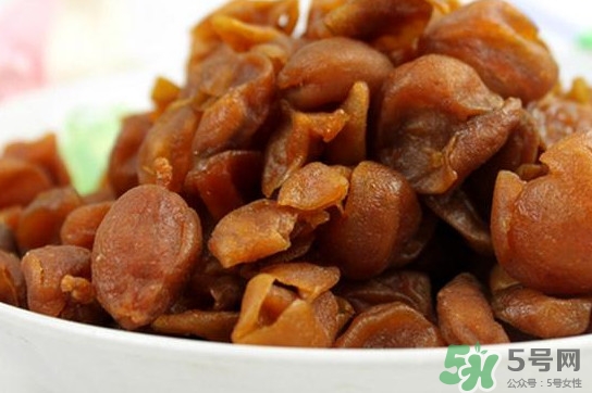 山黃皮怎么腌制成甜的？山黃皮醬的制作方法