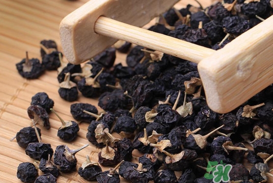 黑枸杞哪里的最好？黑枸杞怎么吃？