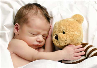 新生兒臍帶發(fā)炎可以用菜油擦嗎？臍帶能不能用菜油擦？