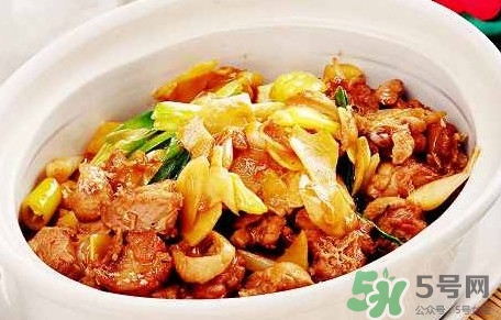 山黃皮燜鴨怎么做好吃？山黃皮燜鴨的做法