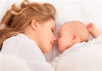 新生兒一月長幾斤正常？新生兒一月長多少厘米？