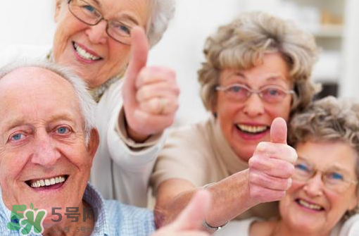 嬰兒奶粉老人能喝嗎？老人能不能喝嬰兒奶粉？