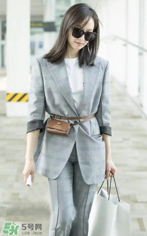 腰包怎么背好看？腰包怎么搭配？