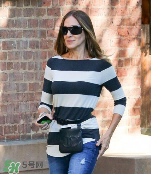 腰包怎么背好看？腰包怎么搭配？