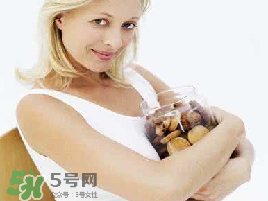 孕婦吃甜食寶寶會頭大嗎？孕期吃甜食寶寶會頭變大嗎？