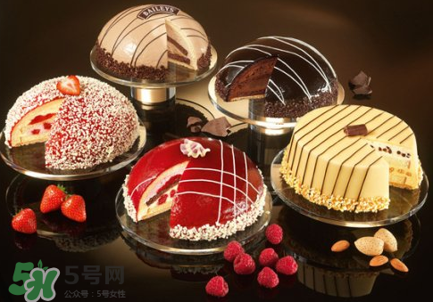 寶寶愛吃甜食智力會下降嗎？兒童愛吃糖會影響智力嗎？