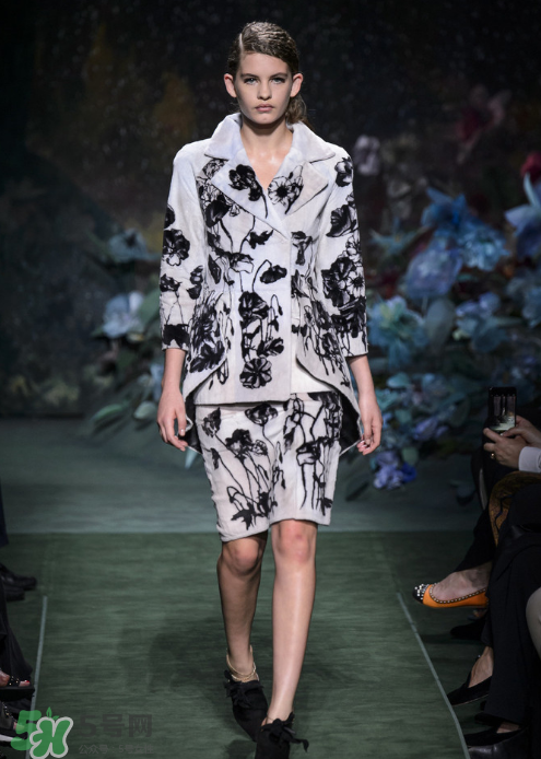 fendi2017秋冬高定秀服裝怎么樣_好看嗎？