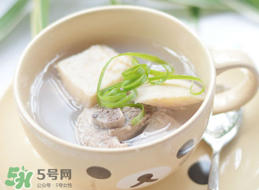 榴蓮殼燉排骨殼能吃嗎？榴蓮殼燉排骨什么味道？