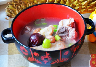 榴蓮殼燉排骨殼能吃嗎？榴蓮殼燉排骨什么味道？