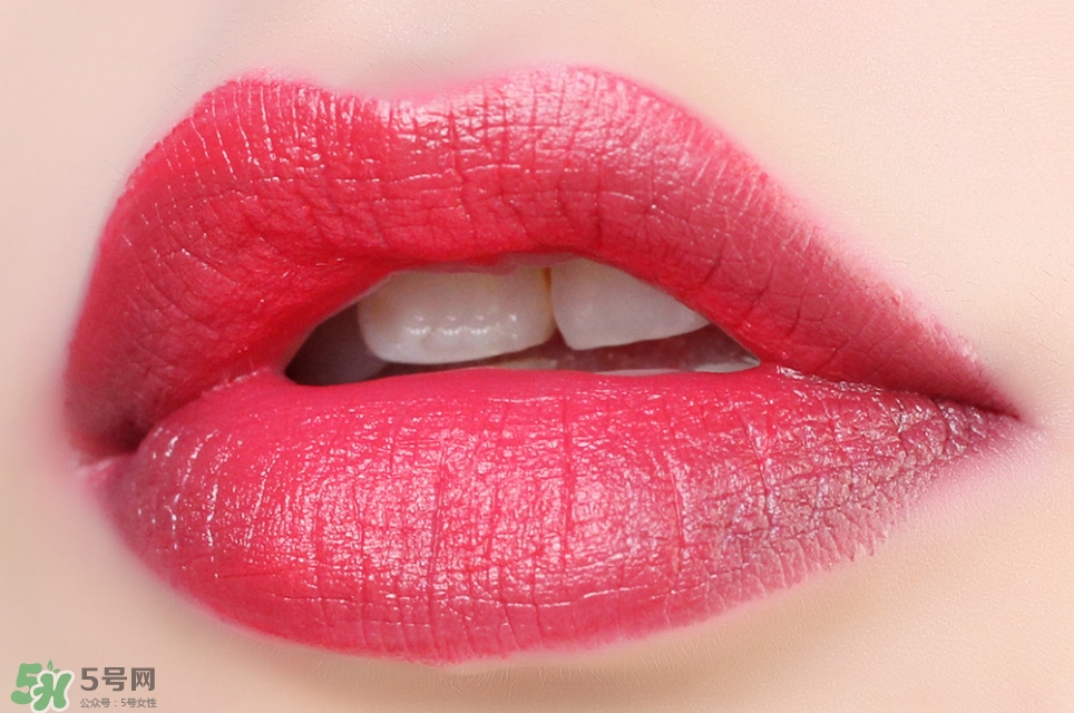 mac子彈頭口紅怎么疊涂_mac子彈頭口紅疊涂試色 mac子彈頭口紅怎么疊涂_mac子彈頭口紅疊涂試色