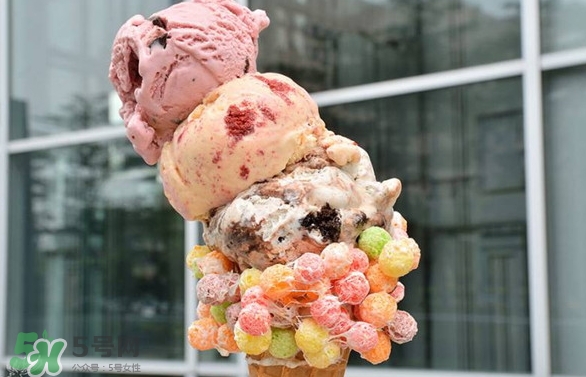 emack bolio's堆疊冰淇淋多少錢？堆疊冰淇淋好吃嗎？