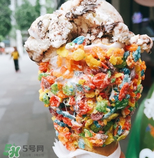 emack bolio's堆疊冰淇淋多少錢？堆疊冰淇淋好吃嗎？