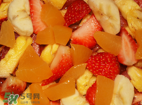 黃桃和香蕉能一起吃嗎？ 香蕉可以和黃桃一起吃嗎？