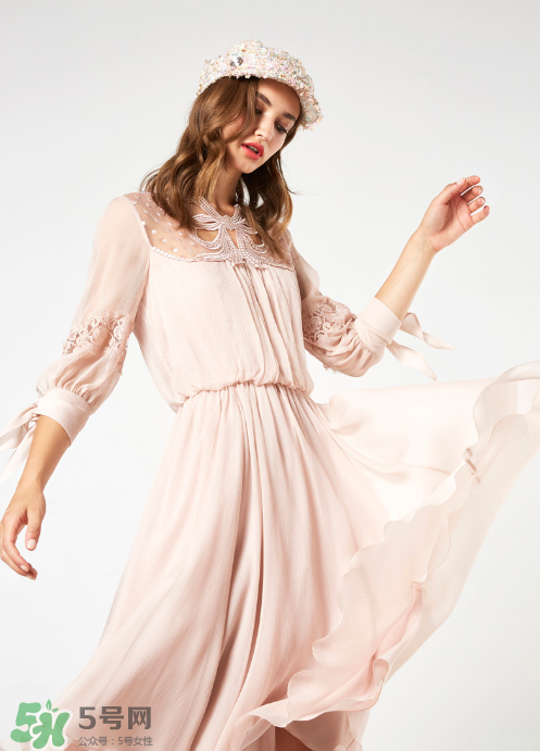 blumarine2018早春系列服裝怎么樣_好看嗎_款式有哪些？