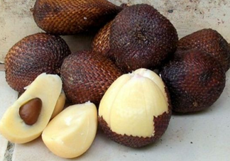 蛇皮果吃了會(huì)上火嗎？蛇皮果吃了會(huì)不會(huì)皮膚過(guò)敏？