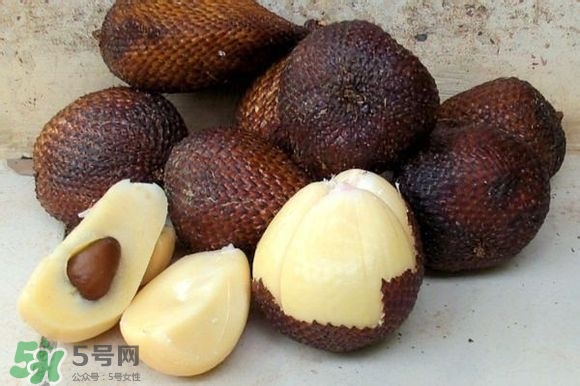 蛇皮果吃了會上火嗎？蛇皮果吃了會不會皮膚過敏？