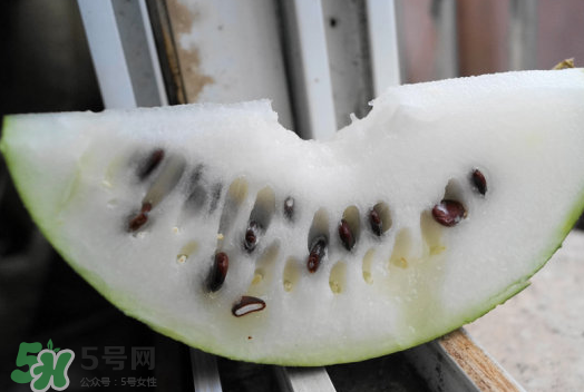 冬瓜爛了一點(diǎn)還能吃嗎？冬瓜爛了還能吃嗎？