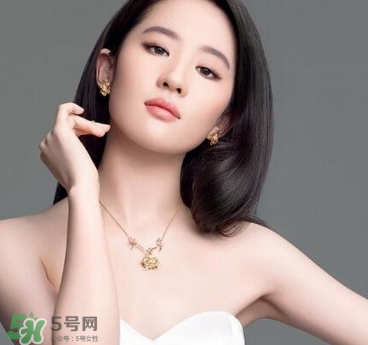 打call是什么意思？瘋狂打call是什么意思？