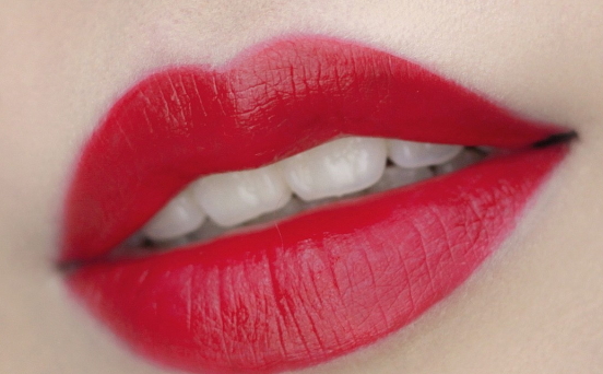 蘭蔻搖搖染唇液哪個顏色好看？蘭蔻搖搖染唇液色號試色