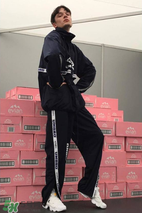 vetements與umbro2018春夏聯(lián)名系列怎么樣_好看嗎？
