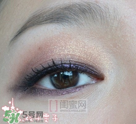 nars吉隆坡眼影怎么畫(huà)？nars吉隆坡雙色眼影畫(huà)法圖解