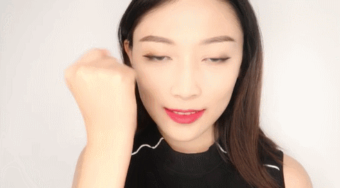 蘭蔻搖搖染唇液怎么樣？蘭蔻搖搖染唇液掉色嗎？