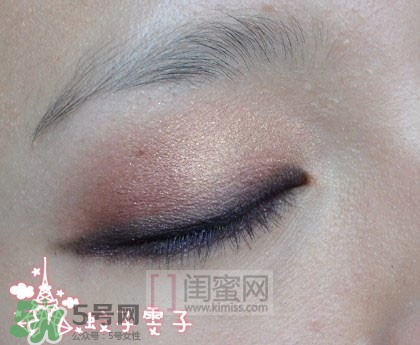 nars吉隆坡眼影怎么畫(huà)？nars吉隆坡雙色眼影畫(huà)法圖解