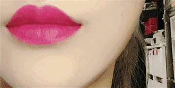 蘭蔻搖搖染唇液哪個顏色好看？蘭蔻搖搖染唇液色號試色