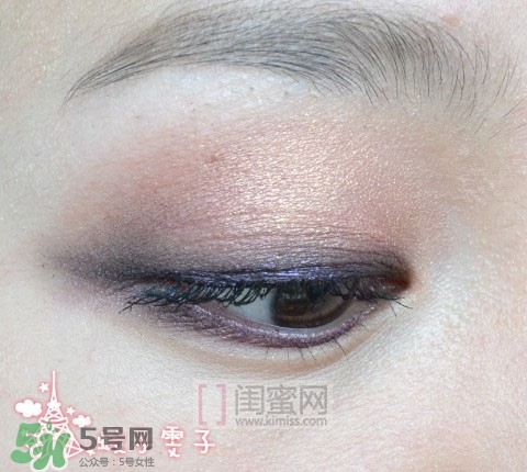 nars吉隆坡眼影怎么畫(huà)？nars吉隆坡雙色眼影畫(huà)法圖解
