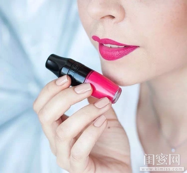 蘭蔻搖搖染唇液哪個(gè)顏色好看？蘭蔻搖搖染唇液色號(hào)試色