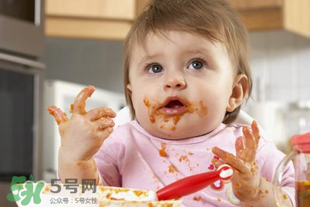 輔食添加過早的危害？為什么不能過早的添加輔食？