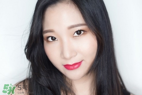 蘭蔻搖搖染唇液374 蘭蔻搖搖染唇液374車厘子試色 蘭蔻搖搖染唇液374 蘭蔻搖搖染唇液374車厘子試色