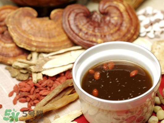 入伏能喝中藥嗎？入伏喝中藥好嗎？