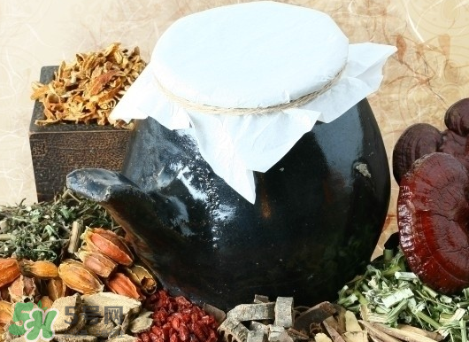 入伏能喝中藥嗎？入伏喝中藥好嗎？