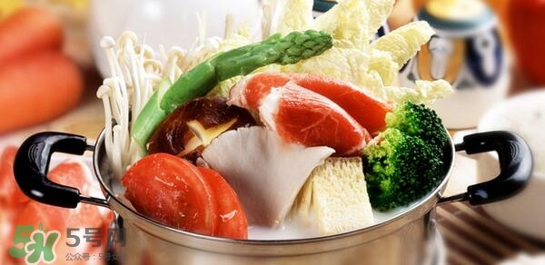 孕婦吃火鍋可以吃什么菜？孕婦吃火鍋注意事項