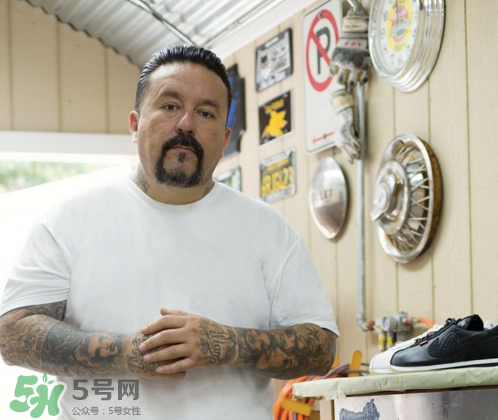 mister cartoon與nike cortez45周年聯(lián)名鞋子多少錢？