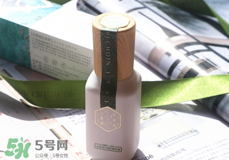 百雀羚三生花冰清瑩白精華液多少錢(qián)_專柜價(jià)格 百雀羚三生花冰清瑩白精華液多少錢(qián)_專柜價(jià)格