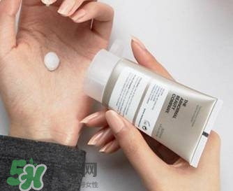 the ordinary是什么牌子？the ordinary是哪個(gè)國(guó)家的