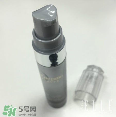 cpb眼部精華乳怎么用？cpb光透白眼部精華乳使用方法