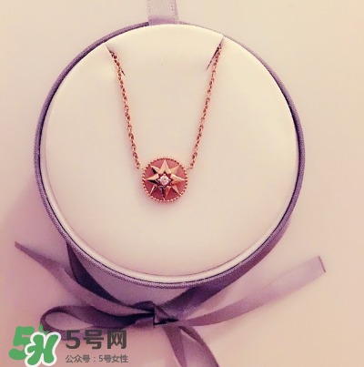 迪奧羅盤項鏈意義是什么？dior迪奧羅盤項鏈有什么寓意？