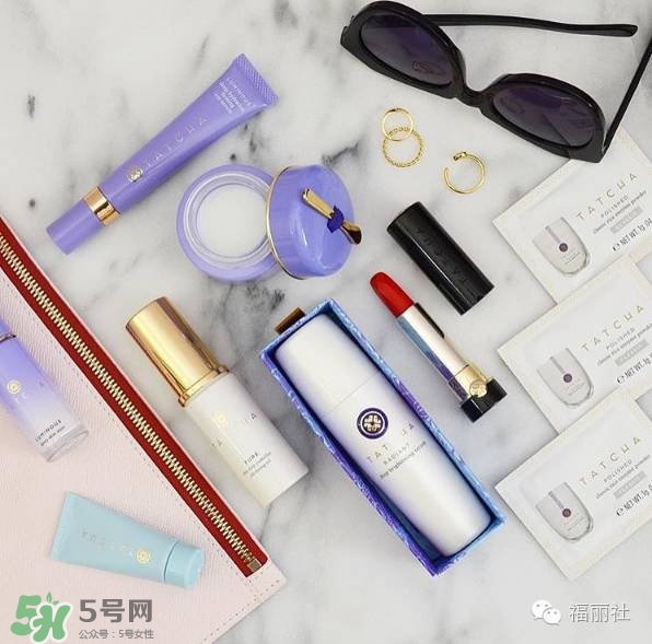 tatcha梅子粉好看嗎？tatcha白管口紅梅子粉試色