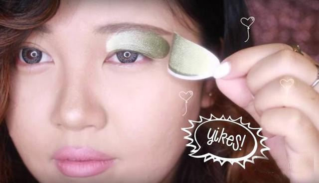 眼影貼怎么用？眼影貼使用方法