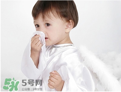 三伏貼能治過(guò)敏性鼻炎嗎？三伏貼治過(guò)敏性鼻炎貼哪里？