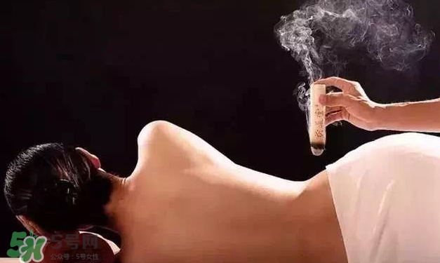 三伏貼和三伏灸哪個(gè)效果好？三伏貼和三伏灸對(duì)比