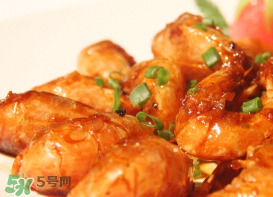 三伏貼可以吃蝦嗎？貼三伏貼可以吃龍蝦嗎？