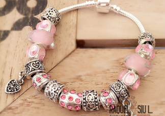 潘多拉手鏈好還是手鐲好？pandora手鏈和手鐲哪個比較好看？