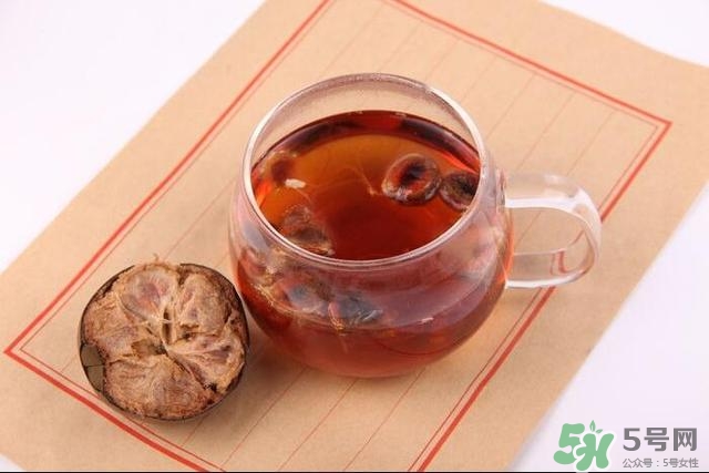 羅漢果的皮能泡水喝嗎？羅漢果的皮能吃嗎？